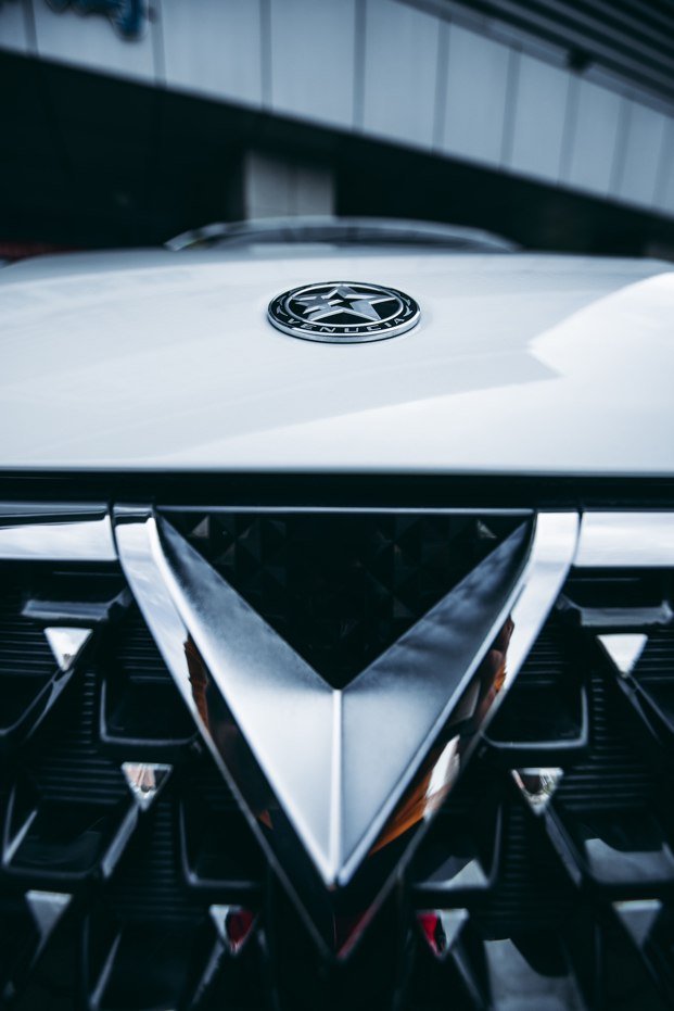 媳妇当启辰星车模，遇见你，是我生命中一场最美丽的意外