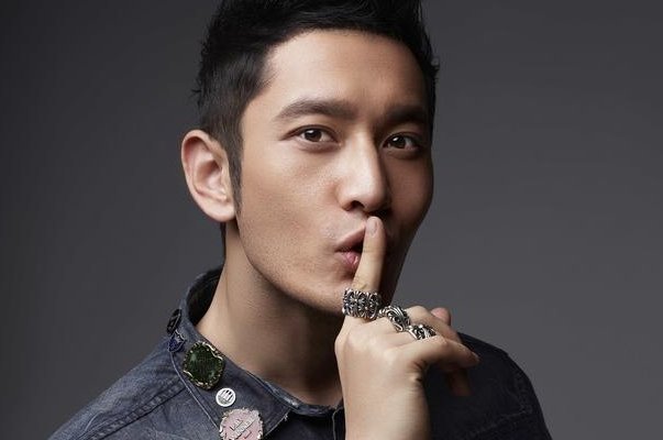 黄晓明微博评论炸锅,黄晓明到底有没有现身夜店?