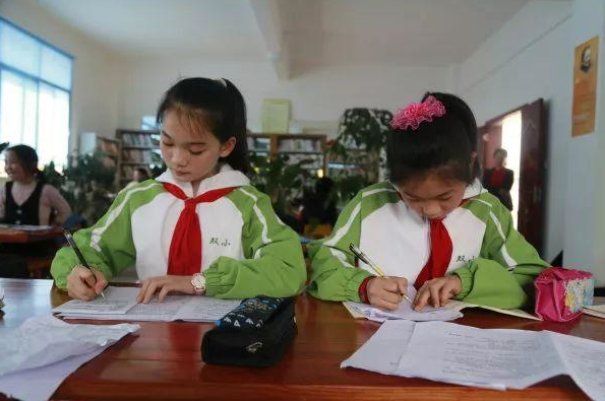 笃行致远怎么读