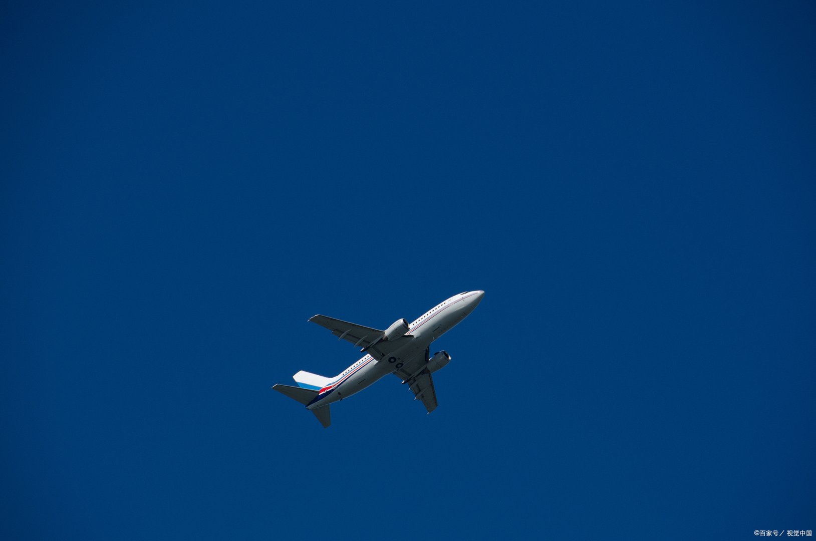 为什么飞机失事找不到遇难者的遗体？