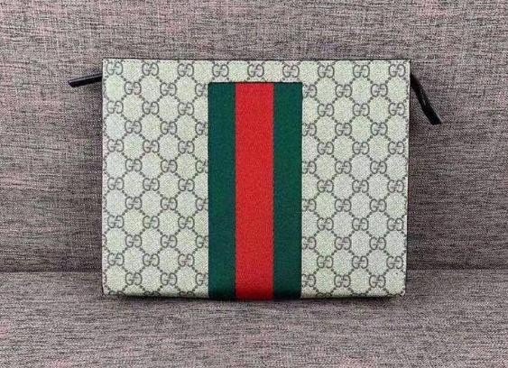 绿红绿三条是什么牌子？