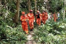 广西14岁女孩上山采药失踪3天后获救,失踪的这三天发生了什么?