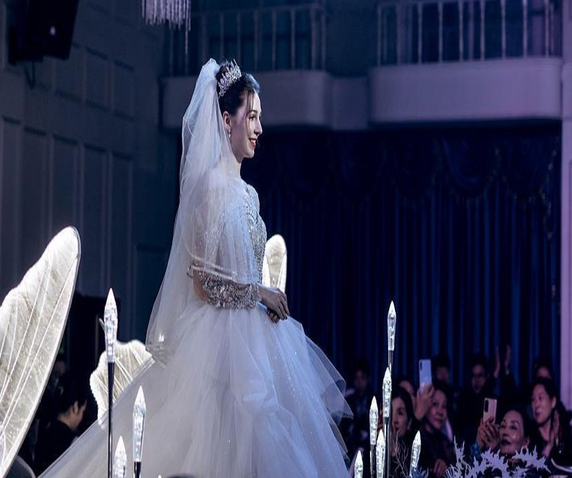 白俄女孩跨越万里远嫁中国:不要车房,不要彩礼,为何国外没有彩礼这一说?