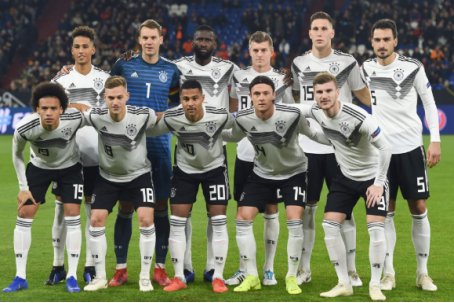 日本队和德国队哪个强