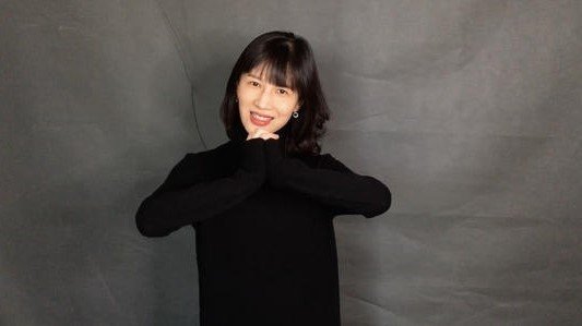 papi酱近期在做什么?怎么感觉她越来越不火了?