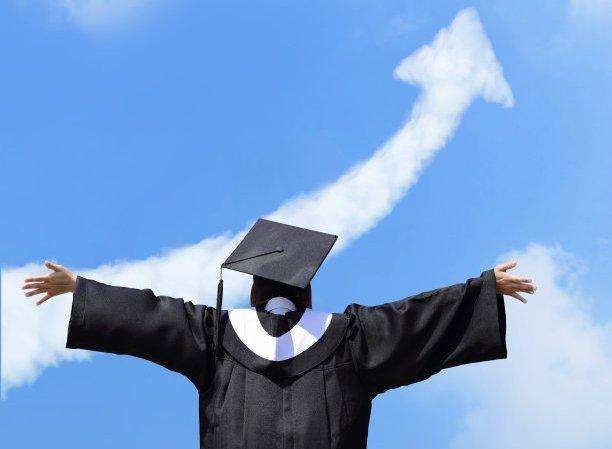 对于完善和落实研究生分流退出机制一事，你有何看法？