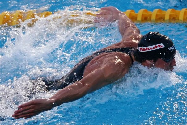 哪种游泳又被称为海豚泳