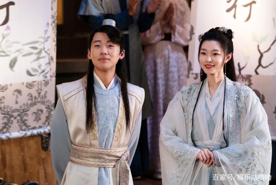 宋轶和郭麒麟官宣“结婚”，深夜表白我们永远在一起，你会嗑这对cp吗？