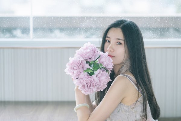 被称为“干物女”的女生有什么特征？