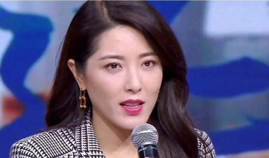 中戏校花曾黎否认结婚！为什么很多人觉得她结婚了呢？