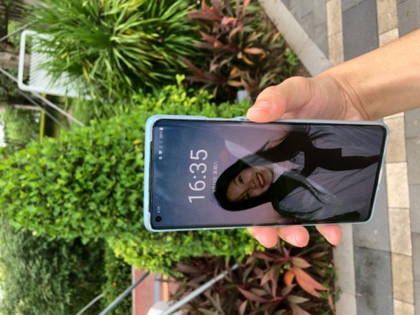 买一加8t还是一加8pro