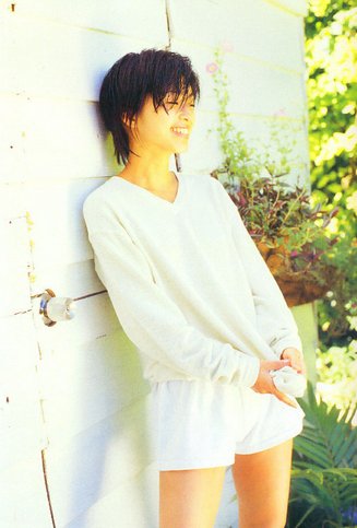 山本让二的简介