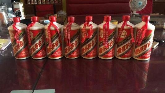 茅台镇酒年份随意标，是公开卖假酒吗