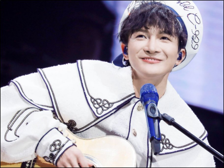 周深到底是男是女