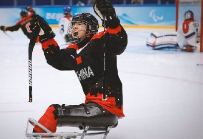 中国队50分钟夺得5块奖牌,你有什么想对运动员们说的吗?