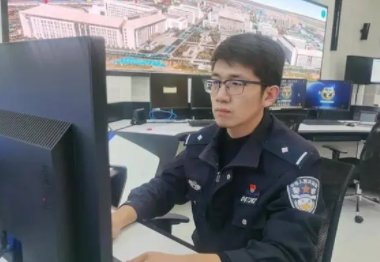 浙江95后帅警官“一夜白头”，是什么原因导致的？