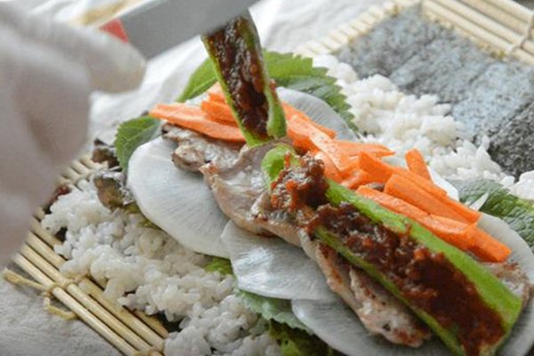 韩媒称社会患上“紫菜包饭恐惧症”,究竟是怎么回事?