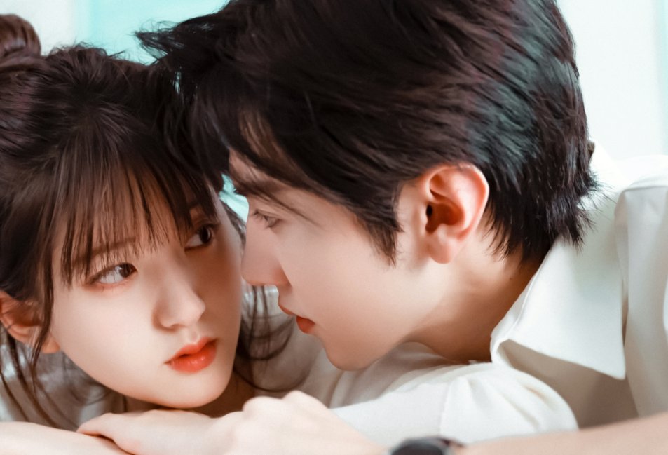 偷偷藏不住每周几更新