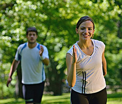 人应该怎么做到自重?