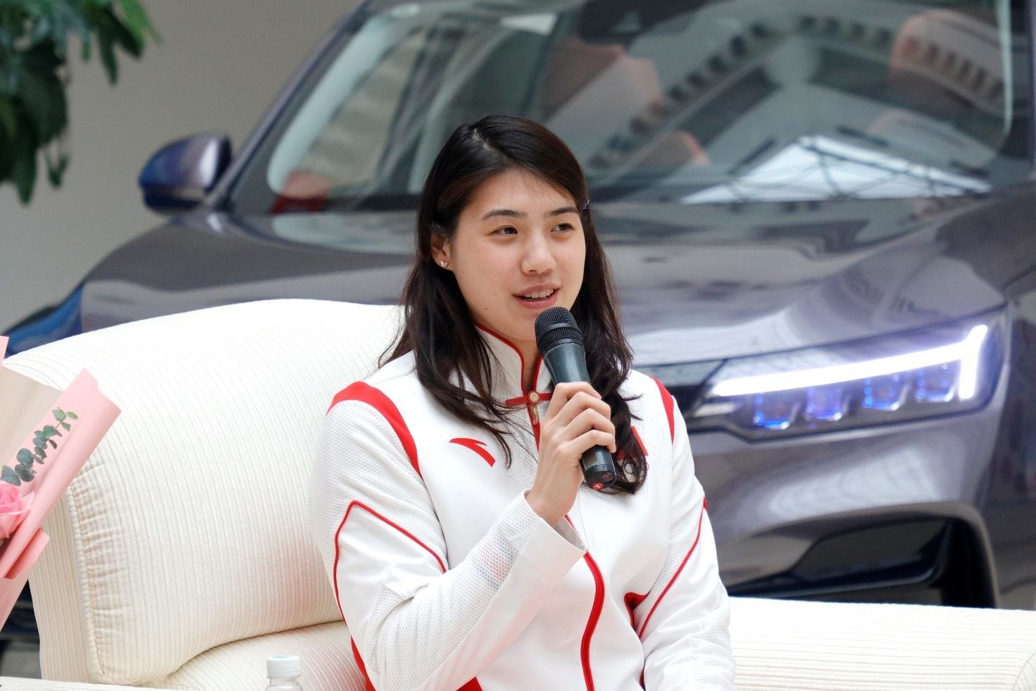 奥运冠军张雨霏入读东南大学体育系研究生，她为何选择这所学校？