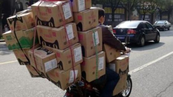 国庆节快递员放假吗？