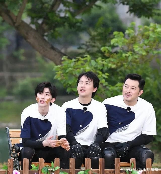 宋轶和郭麒麟官宣“结婚”，深夜表白我们永远在一起，你会嗑这对cp吗？