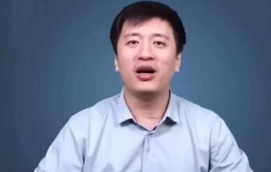 张雪峰提议三胎家庭免学费，你支持这一建议吗？