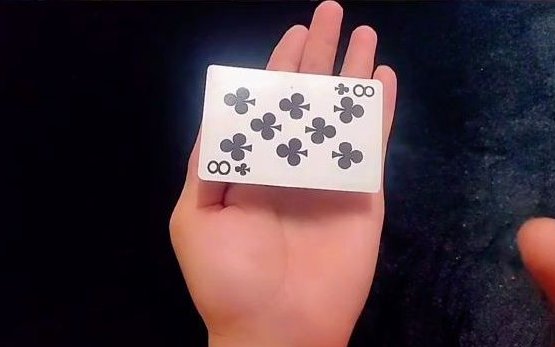 悬浮卡片魔术的原理