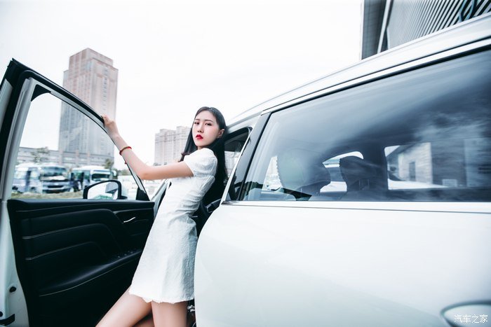 媳妇当启辰星车模，遇见你，是我生命中一场最美丽的意外