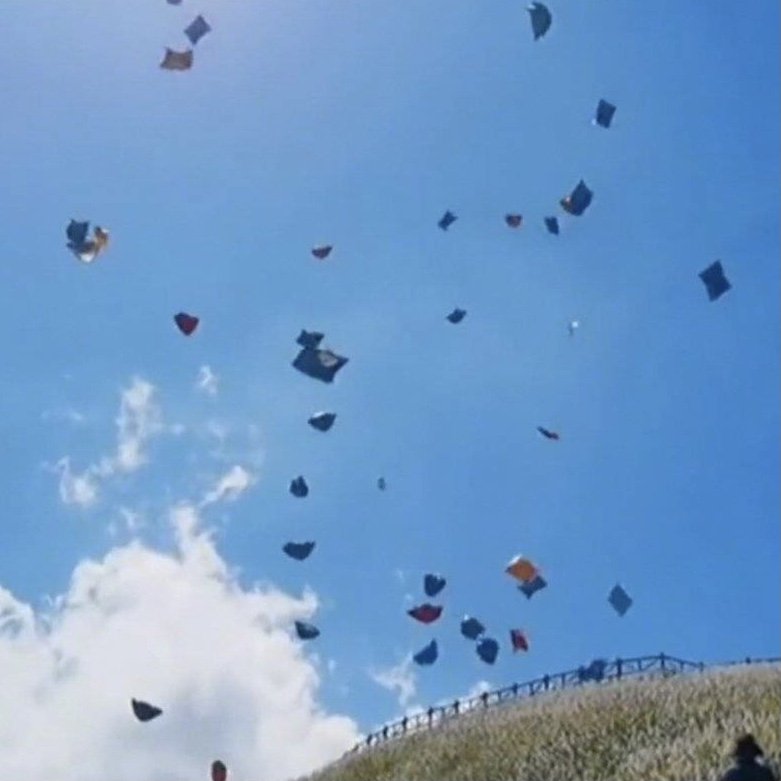 关于武功山景区山顶帐篷满天飞一事,武功山景区是如何回应的?