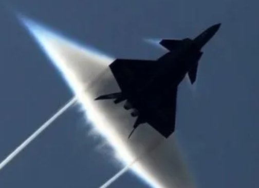 成都出现神秘巨响，到底发生了什么情况？