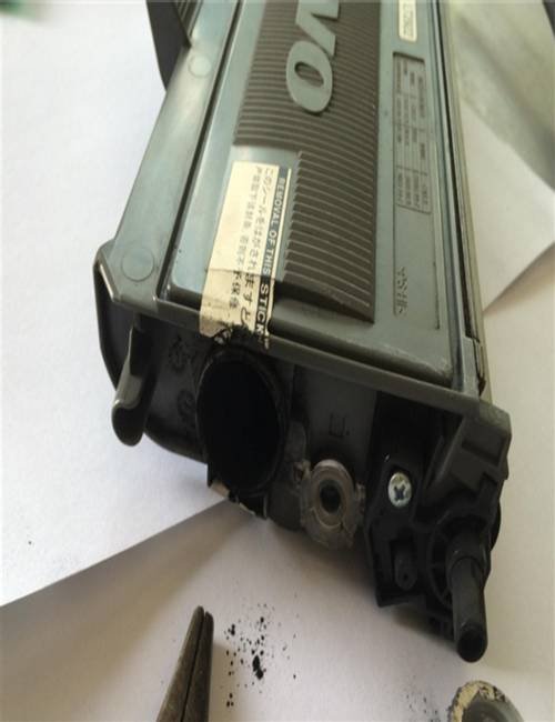 惠普1007加墨粉怎么加？