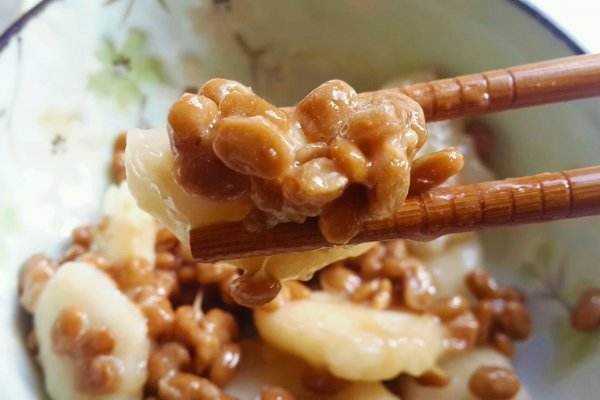 日本人抢购纳豆防疫,究竟为什么日本人对纳豆如此热爱?