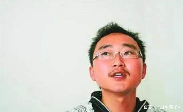 他高考用甲骨文写作文,仅得6分却被高校录取,后来怎样?