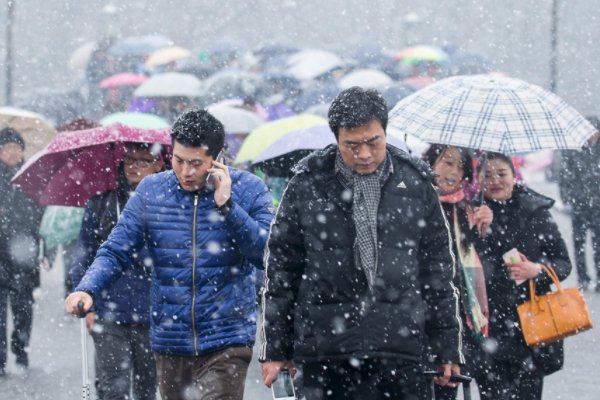 雪台风正在形成，今年寒潮大幅超标，我们该如何过好这个冬季？