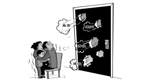 一字不漏的近义词？