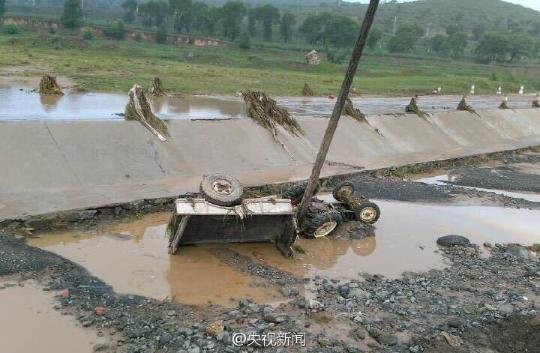 山洪中失联的高考男孩去世,男孩到底遭遇了什么