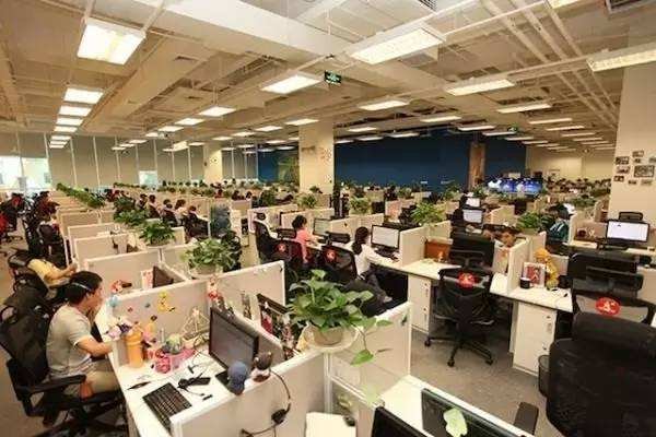 程序员离开大厂进工厂，未来的前景如何？