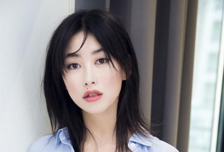 朱珠婚礼誓词曝光称：可以安心做个母亲，手部浮肿明显是奉子成婚吗？