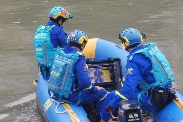 安徽23岁失联女生手机信号疑消失于河边，她究竟经历了什么？