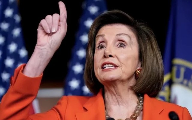 佩洛西哪年出生