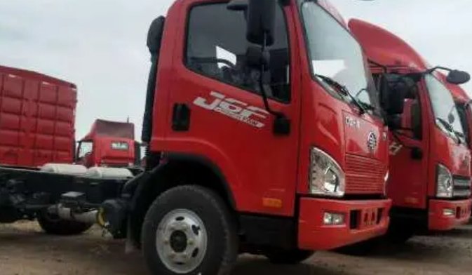 交通新规定，4.2米的蓝牌车可以拉多少吨