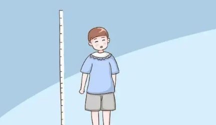 五年级小女孩身高近180，高出身后同学半个身子，她有哪些长高秘诀？