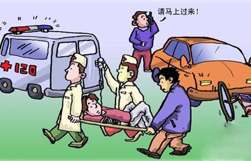 安徽两车相撞致8死，造成此事故的原因是什么？