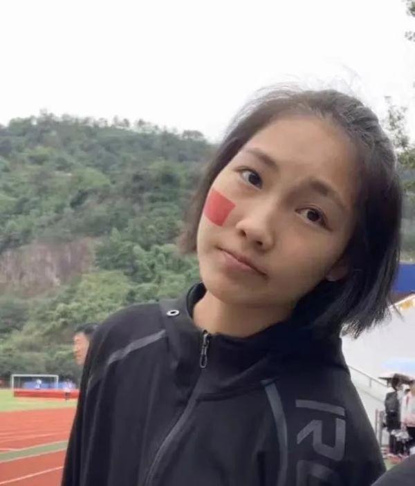 浙江女生百米栏跑出13.61秒，她未来的前景如何？