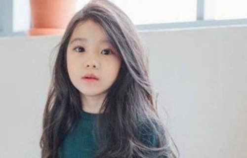 全球最美的小女孩是谁