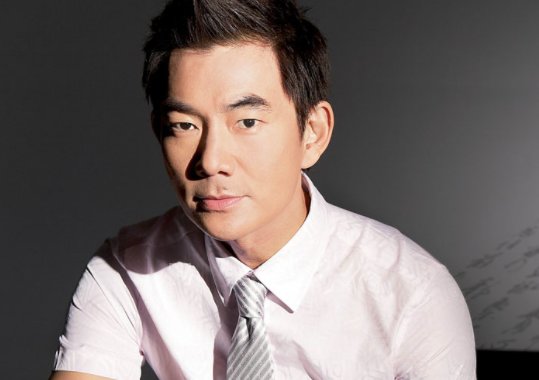 任贤齐的一首歌里面有一句是：还有我在这里迟迟的等你归。是什么歌啊