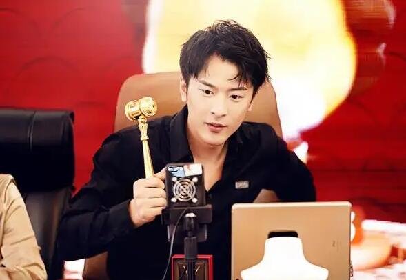 辛巴举报同行背后的明星带货:明星选品是否严格?能否给消费者保障?