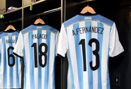 1994年世界杯阿根廷队的大名单有多少人？