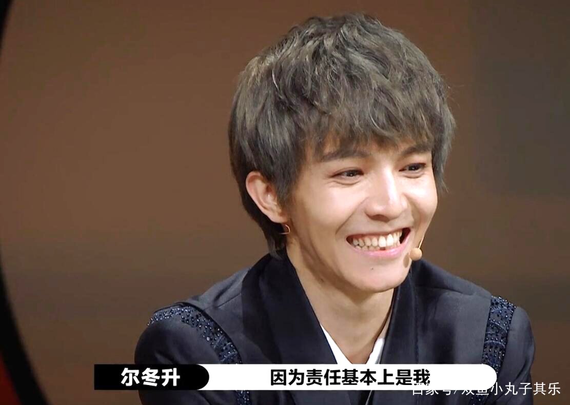 尔冬升怼哭郭敬明算什么，看央视“扒光”郭敬明不更解气？